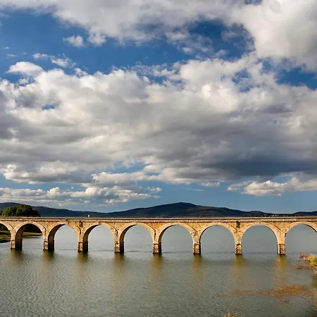 La Regalia De Requejo Nyaraló Reinosa