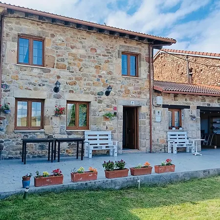 Nyaraló La Regalia De Requejo